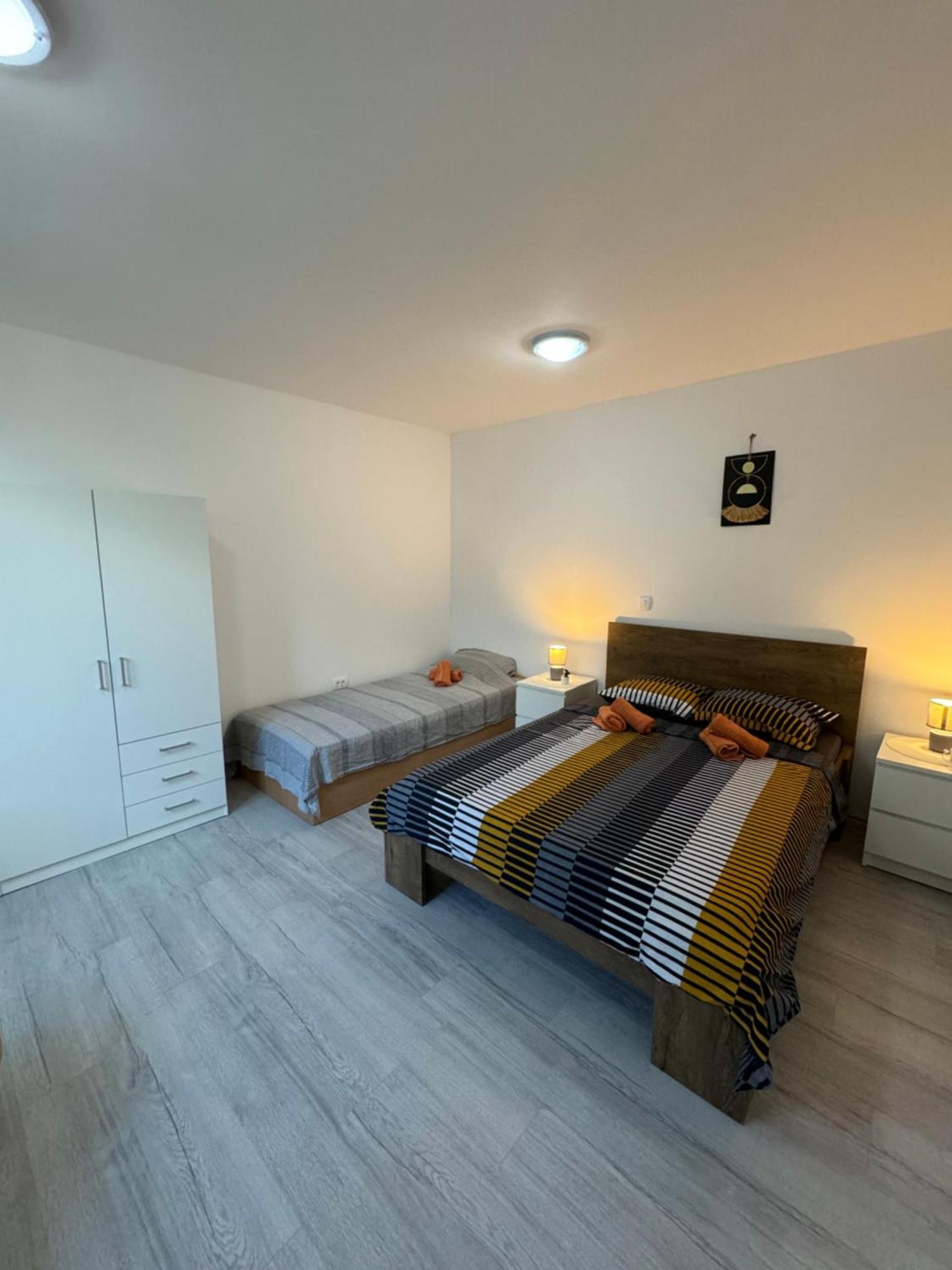 Apartman Laura Плоче Екстер'єр фото